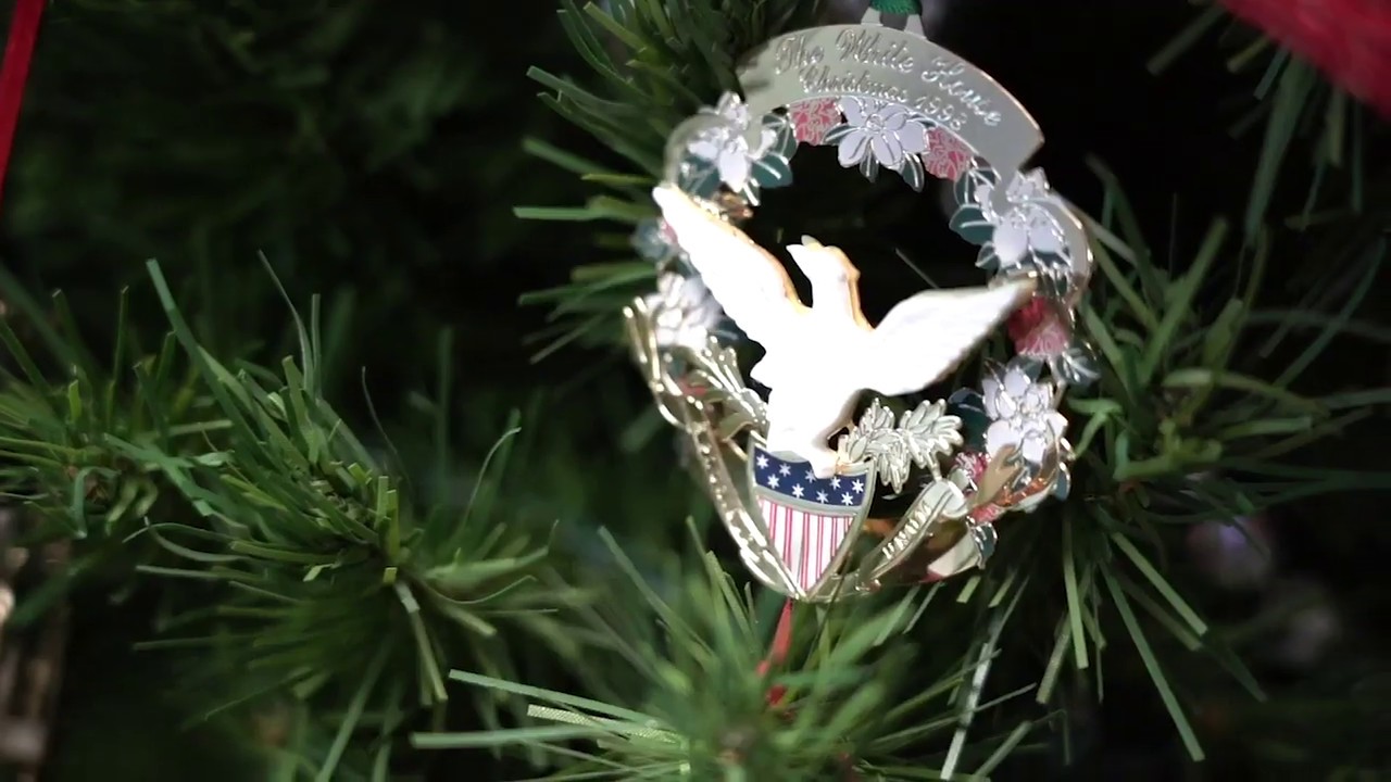Making White House Ornaments