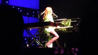 Tori Amos- &quot;Invisible Boy&quot; for the lads, Live in Austin 7-3
