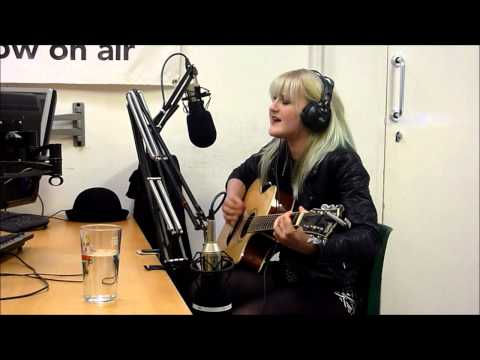 Sophie DeBattista - So Damn Perfect