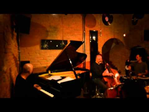 Stefano Battaglia trio 