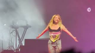 Kesha - Your Love Is My Drug (Live in St Louis 07-13-2025)