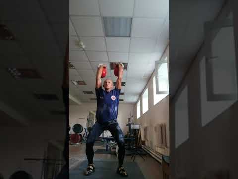 Jerk 32 kg, 80 r, 6 minutes. Pace 13 and last minute 15.