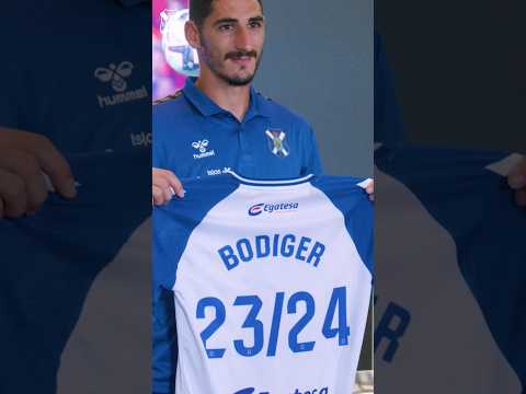 🎥 #YannBodiger ya ejerce de blanquiazul en #CaixaBank ✌️⚪🔵 #shorts #laliga #futbol