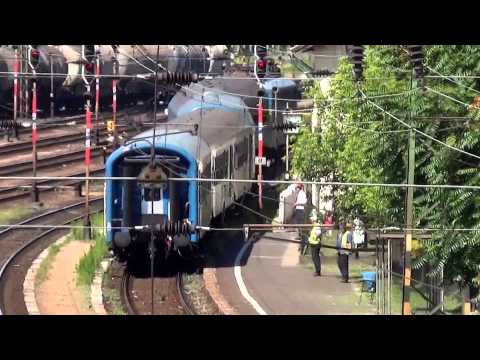 Budapest Ferencváros: RECONSTUCTION DE GARE DE L'OUEST; l'InterCité Sable d'Or part à Bp. Kelenföld