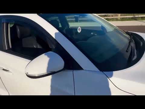 Hyundai Tucson Executive Plus 1.7D Side Steps, Blu - Image 2