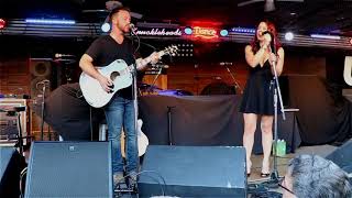 Danielle Nicole performing Prince's classic "Call Me"