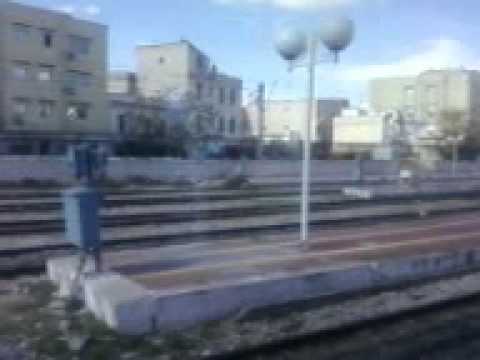 trem snft em partida da gare de tunis .mp4