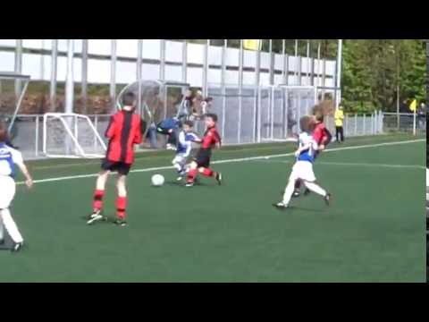 Best Vooruit E1 FC Den Bosch E1 24 april 2010 deel IV