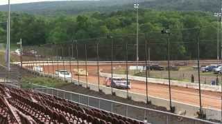 preview picture of video 'Bedford Speedway 6-22-2012'