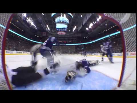 Gustavsson's Huge Pad Save on Neal in The Third - Oct 29th 2011 (HD)