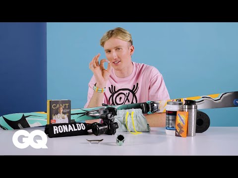 ANDRI RAGETTLI: 10 Dinge, ohne die der Freeskier nicht leben kann |10 Essentials|GQ Germany x Garmin