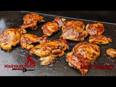 HOW TO MAKE EASY HOT HONEY CHICKEN THIGHS | Boneless | Blackstone Griddle | DIY