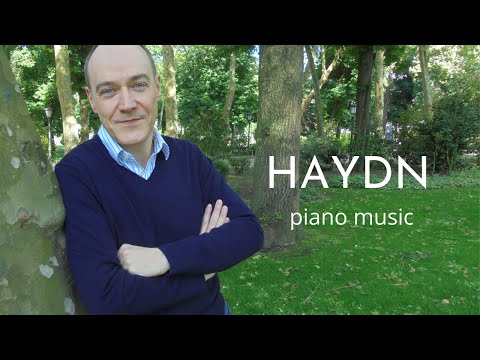 Haydn Piano Sonata No. 33 in C minor Hob. XVI:20 | Leon McCawley piano