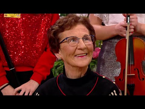 A special medley of songs from Cuckoo's Nest - The Late Late Toy Show 2022