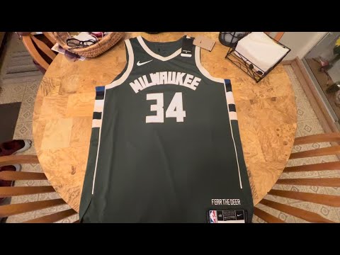 Nike Giannis Antetokounmpo Authentic Icon Milwaukee Bucks Jersey