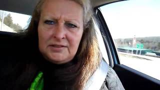 chubby daffodils, wilted cheeks & peak into the boxes