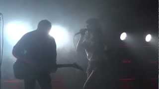 Sleigh Bells - Comeback Kid - Live @ La Machine du Moulin Rouge - 05-03-2012