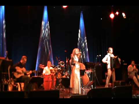 TARAM - Bilbil (Svu noc mi bilbil prepeva)