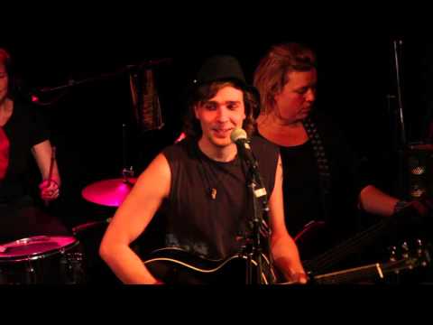 Revolte Springen - Konny - Karrierelied