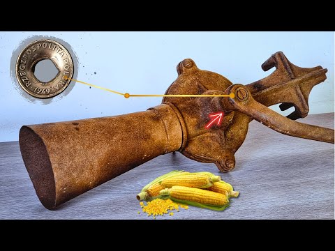 Giant Grain Crusher Restoration - I Found a Bronze Coin Inside from 1949!