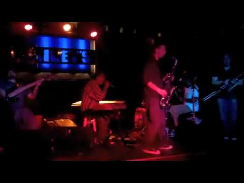 Bernard Wright Trio ft. Ben Bohorquez and Nick Wlodarczyk live @ Hailey's Club