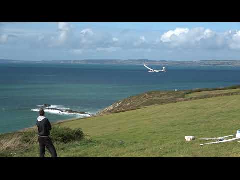 Arcus 8m - Second flight at the seaside in Brittany
