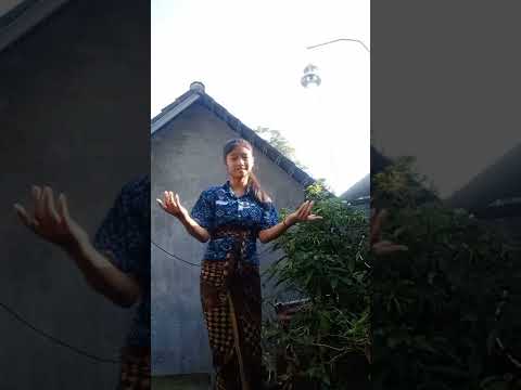 I Gusti Ayu Suryani_VIII F_ Ambu Putih