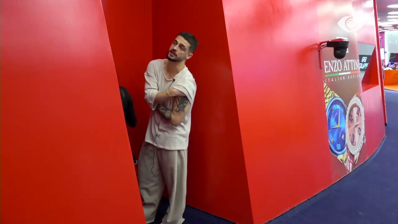 Zhgërryhu me Malin te krevati/ Greta debaton me Baby G: Jeni skandalozë