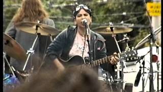 F014 Non Blondes Train