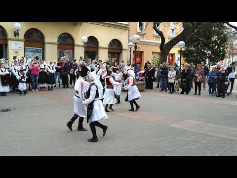 KUD Čigra na otvaranju Osmomartovskog bazara u Pančevu