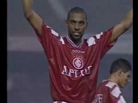 Internacional 2 x 1 Portuguesa - Campeonato Brasileiro 1997