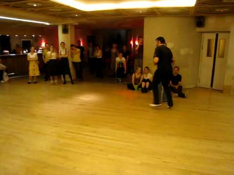 Simon & Kirsty - Slip Slop Choreography