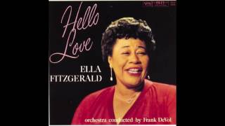 Ella Fitzgerald - Lost In A Fog
