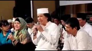 Download lagu Cak Nun & kiai kanjeng tombo ati versi minang mp3