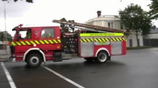 preview picture of video 'Christchurch 217 Responding to MVA (HD)'