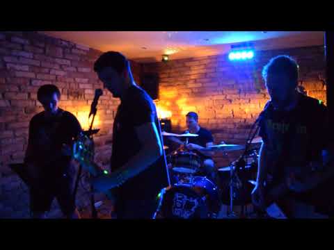 Hlavní jistič - HLAVNÍ JISTIČ - Poslední krok zeměkoule - club  Durango, Lužice,
