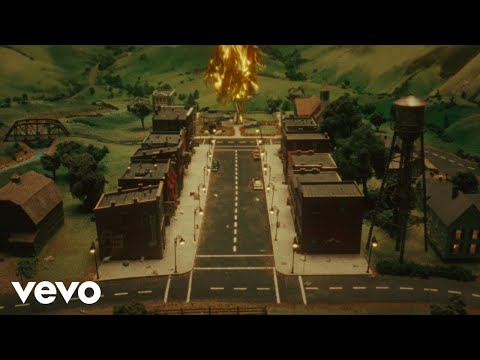 Maren Morris - Get The Hell Out Of Here (Official Video)