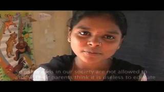 preview picture of video 'Oppressed children in the slums of Mumbai'