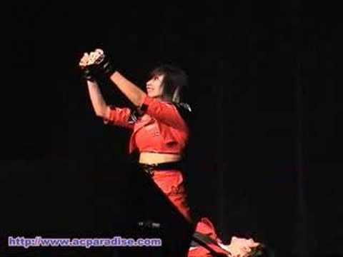 Fanime 2006 - #02 Sexy in Red I-no Alucard