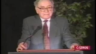 How to Stay Out of Debt: Warren Buffett