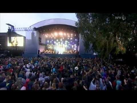 Lillebjørn Nilsen - God natt Oslo / Barn av regnbuen (Nasjonal minnekonsert 22.7.12)