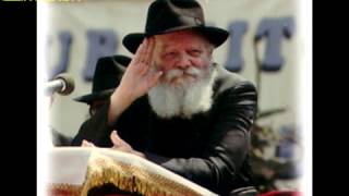 ניגון אתה הא-ל עושה פלא י"א ניסן ה'תשל"ח בהתוועדות עם הרבי מליובאוויטש - התמונה מוצגת ישירות מתוך אתר האינטרנט יוטיוב. זכויות היוצרים בתמונה שייכות ליוצרה. קישור קרדיט למקור התוכן נמצא בתוך דף הסרטון