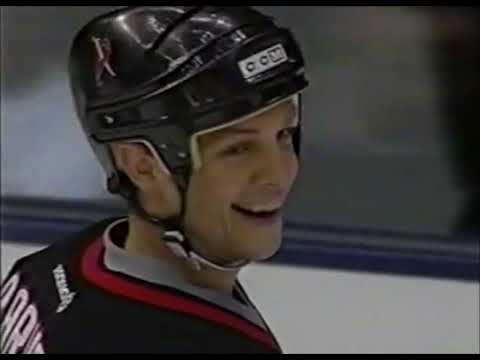 Stu Barnes Goal - Sabres vs. Islanders, 3/7/02
