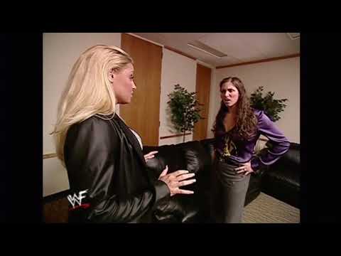 Trish stratus talks to Stephanie McMahon backstage