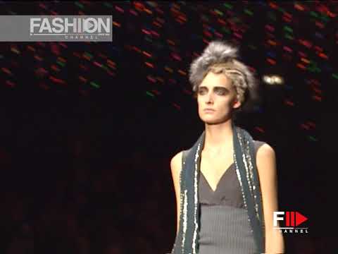 DRIES VAN NOTEN Fall 2003 2004 Paris -  Fashion Channel