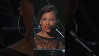 The Weeknd Alicia Keys Earned It Live