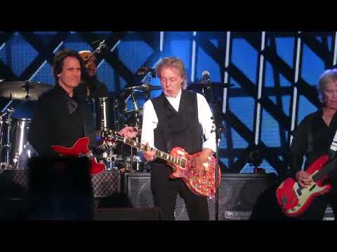 Paul McCartney - Let Me Roll It (Sao Paulo 2023 2nd night)