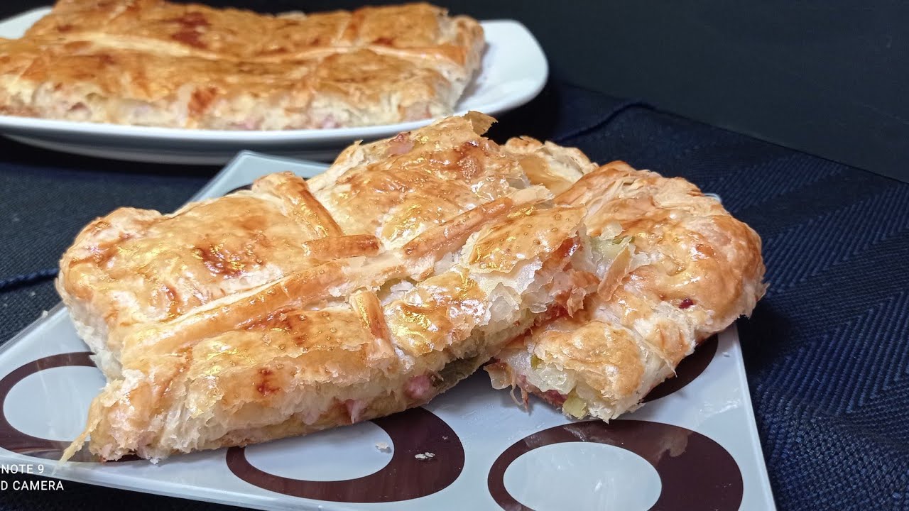Pastel de puerros hecho con hojaldre BUENÍSIMO.