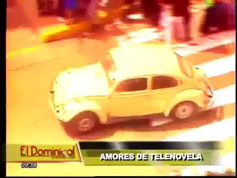 Carmín 1985 Rodrigo Tovar (Jorge García Bustamante) rapta a la novia Mónica Lañas de la iglesia.