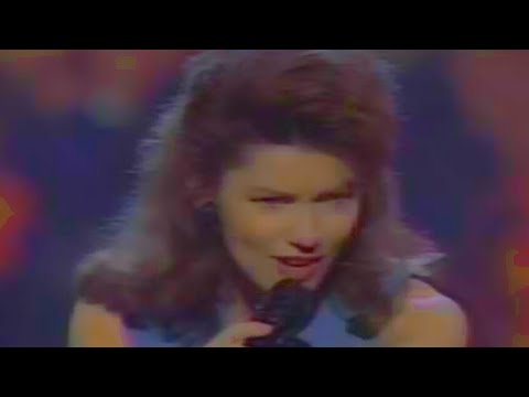 Shania Twain - Any Man Of Mine (Live from the Country Music Awards/1995)